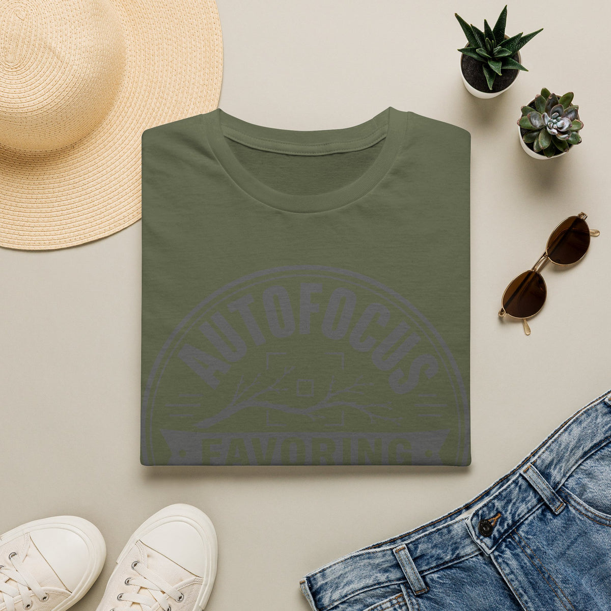Autofocus:T-Shirt Favoring Tree Branches Since 1977